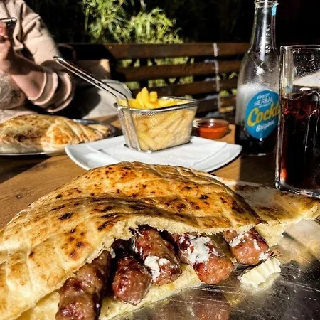 Cozy * Σαράγεβο